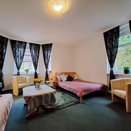 Pod Wiezami Apartamento *