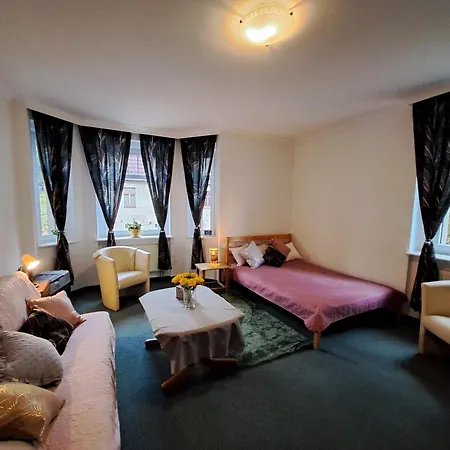 Apartment Pod Wiezami *