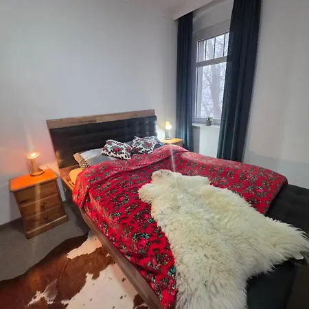 Pod Wiezami Apartment *