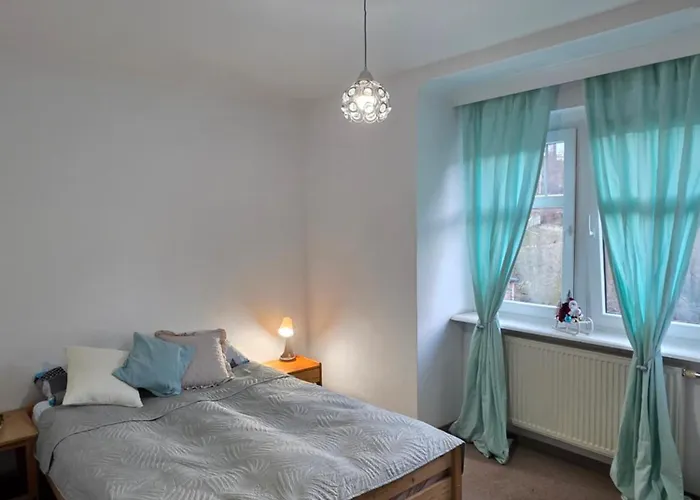 Pod Wiezami 아파트 *