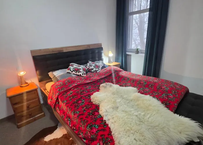 Pod Wiezami 아파트 *